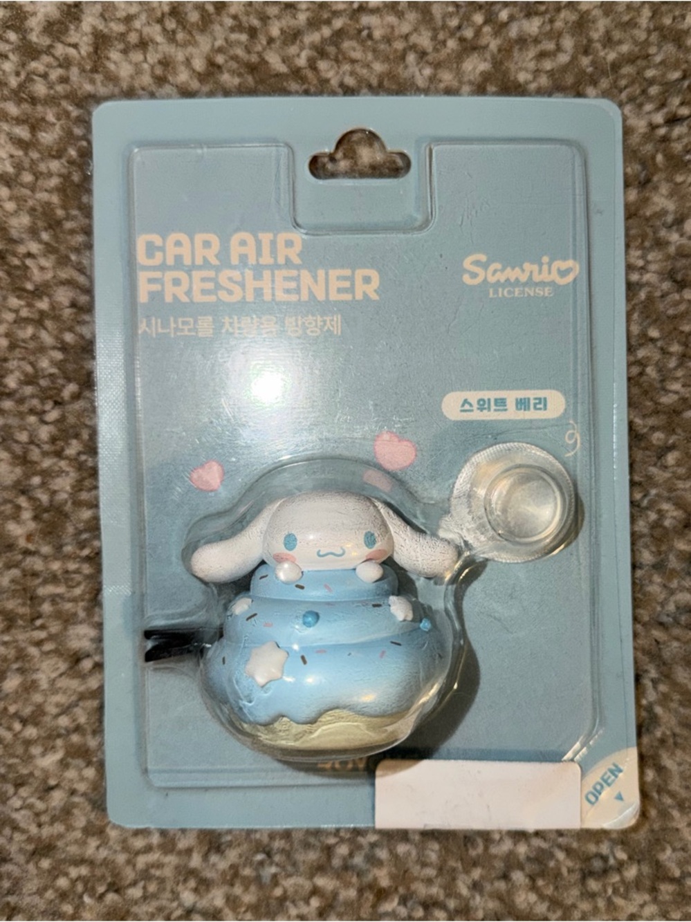NWT CINNAMOROLL CAR AIR FRESHENER